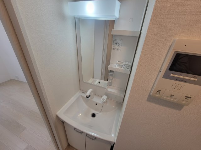 パンブロス６の独立洗面台|洗面台付き♪毎日の身支度にも便利です。