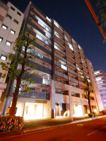 ガーラ横濱関内グランドステージの外観