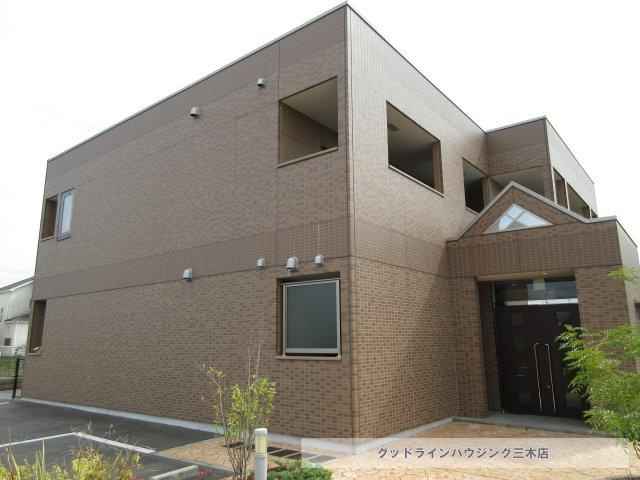 シャインキャッスルの外観