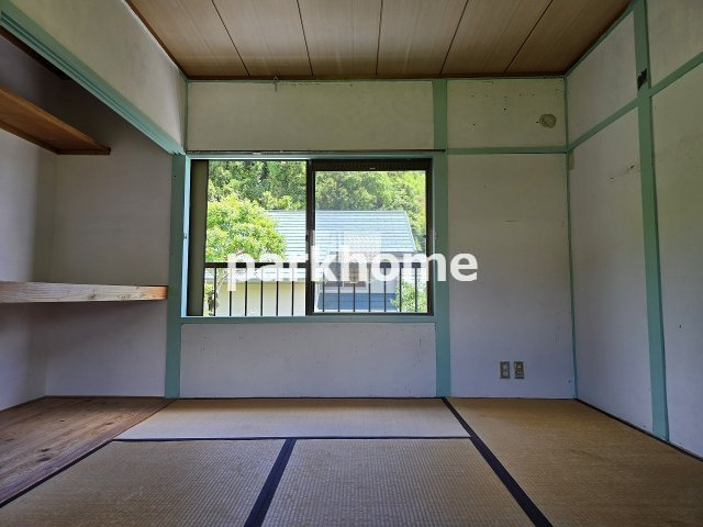 南国市緑ケ丘1丁目　中古戸建の和室|2階西
