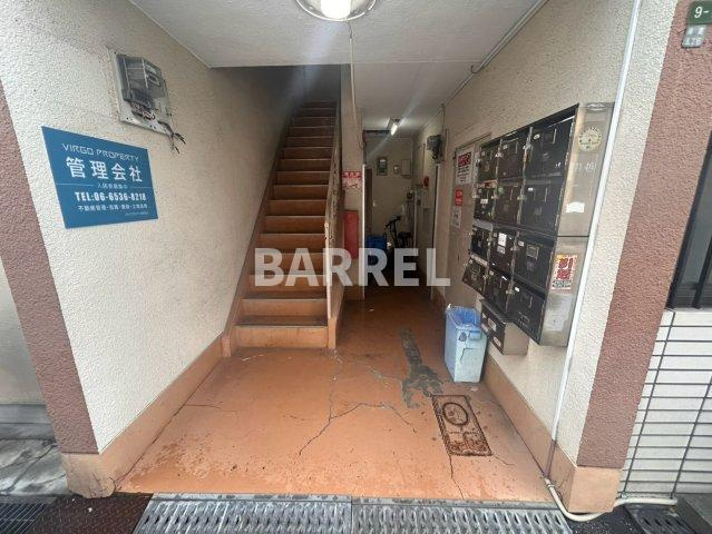 カンフォート淡路のエントランス