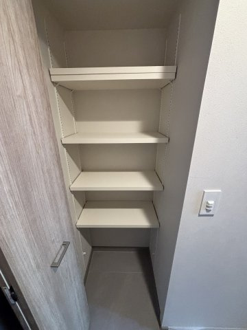 【収納】THE SENSE RESIDENCE 甲南山手 
