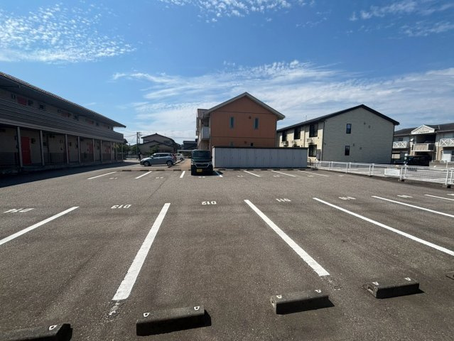 高岡市2棟一括アパートのその他