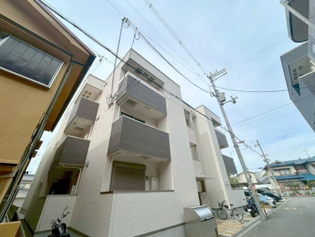 フジパレス東三国Ⅲ番館の外観
