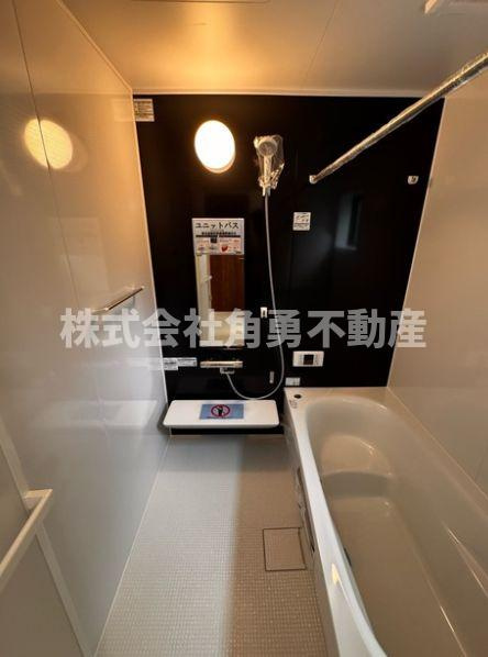 伊勢原市岡崎第2　新築一戸建て　1号棟の内観：施工例|《施工例》浴室