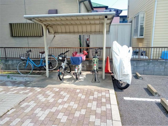 レオパレスジュネスドミールのその他