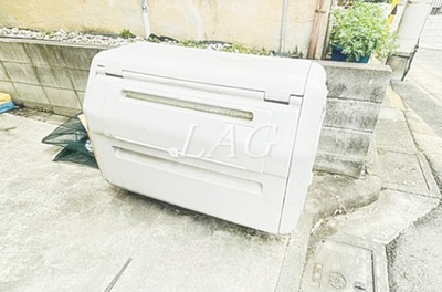 【その他共用部分】 | カーザ志村 | 敷地内ごみ置き場です。