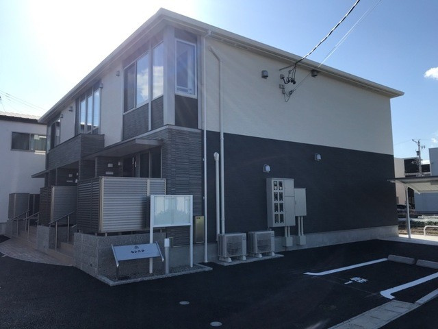 セレニテの駐車場