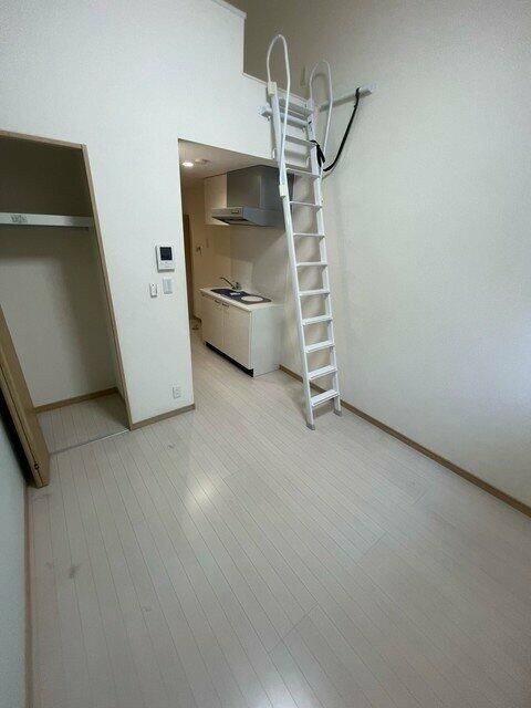 ｎｕｂｅ森が丘の居間・リビング