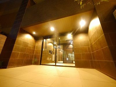 ガーラステージ川崎のエントランス