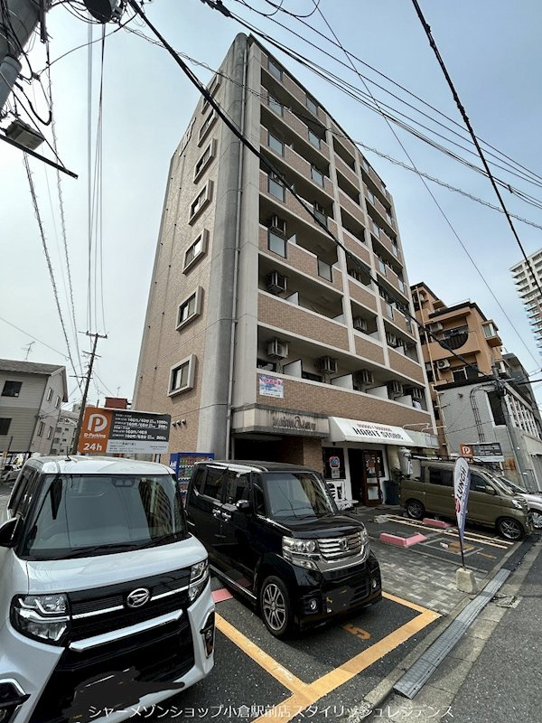 Bergamotto馬借の駐車場