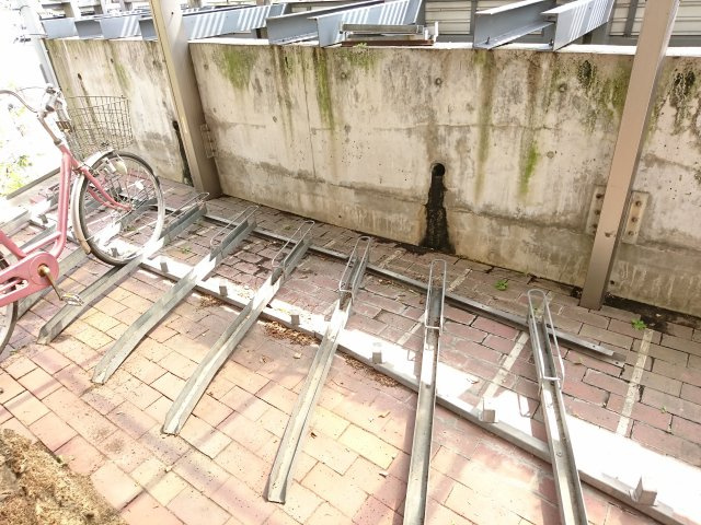 パンブロス６のその他共用部分|敷地内に駐輪スペースがあります。