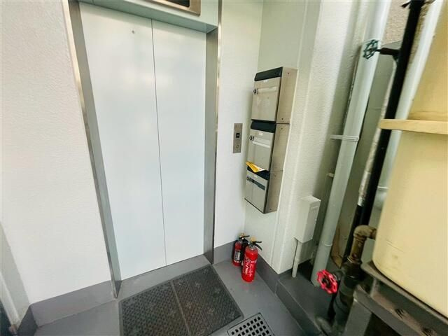 牧ビルのその他共用部分|エレベーター