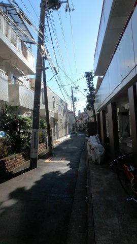 エルミ千駄木の周辺