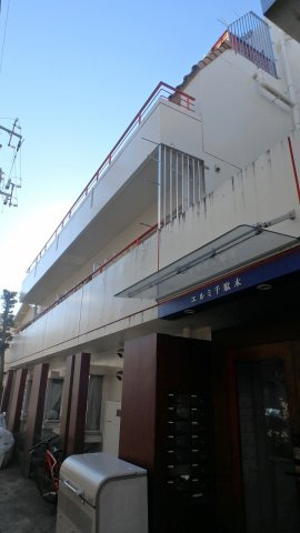 エルミ千駄木の外観