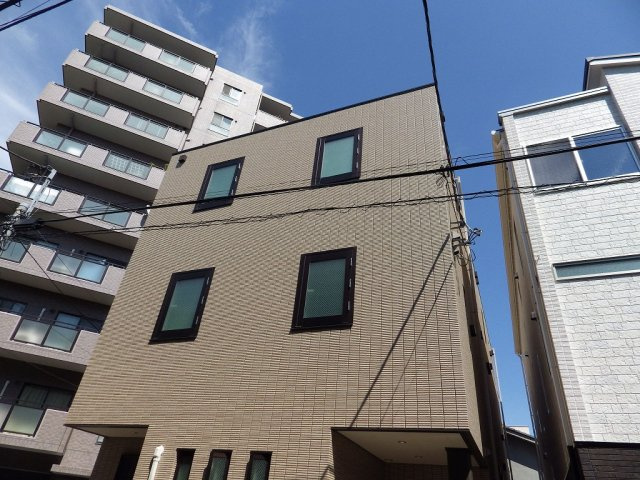 Pelerin千石の外観