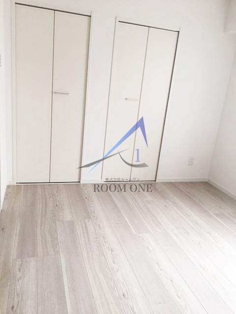 グランドール根岸の居間・リビング|洋室のお部屋です。
