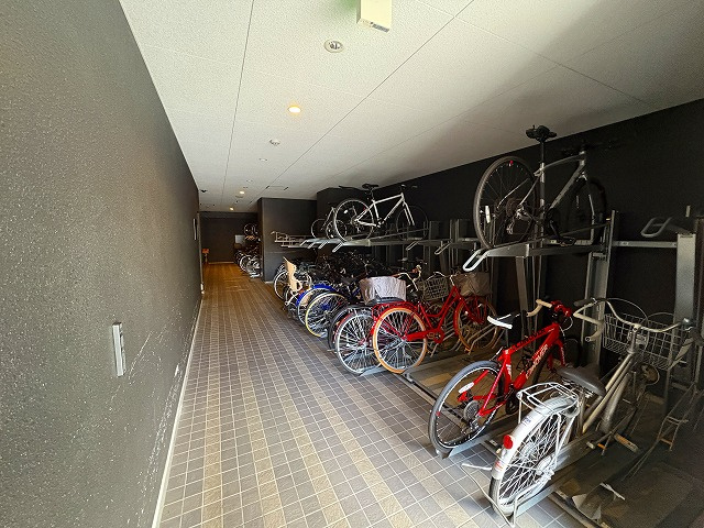 ＣＯＮＯＥ本町通のその他共用部分|駐輪場