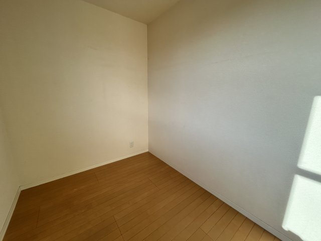 カーサレジオKAZU棟の寝室