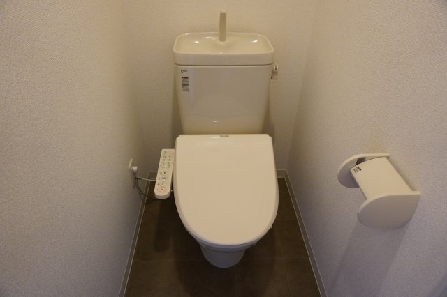 仲介手数料0！！リバーコート砂田橋Ⅱのトイレ