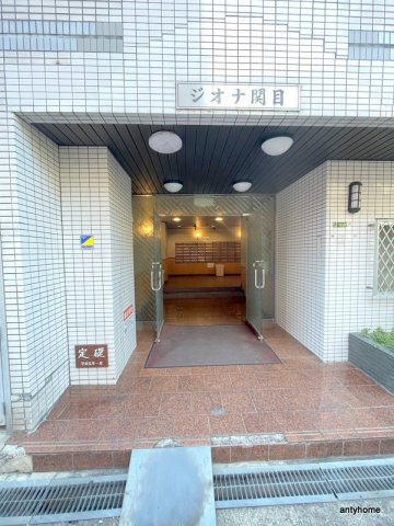 ジオナ関目　仲介手数料無料のエントランス
