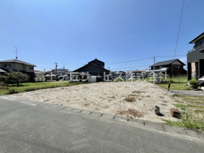 【外観】 | 磐田市平間 新築一戸建て | 現在建築中の外観画像です。ご内覧は同じメーカーの完成物件へご案内いたしますので、いつでもご相談ください！