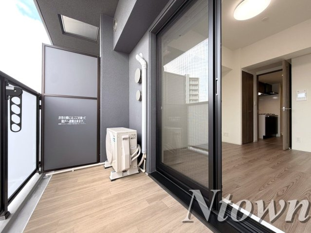 【バルコニー】 | CREST TAPP浅間町 | 開放的で明るい空間を演出してくれるバルコニーです