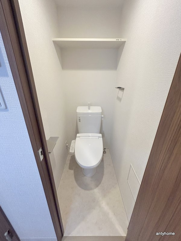 エスリード難波AGREA　仲介手数料無料のトイレ