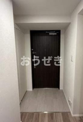 パークアクシス入谷の玄関