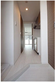千代田区神田須田町２丁目の賃貸マンションの玄関