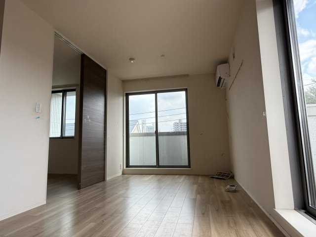 Ｒｅｓｉｄｅｎｃｅ　ｋｏｔｏｂｕｋｉの居間・リビング