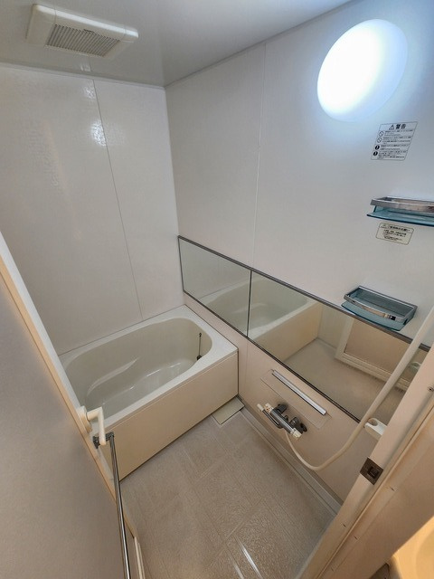 エムロードの浴室