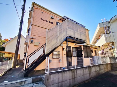 【エントランス】シャーレ小林