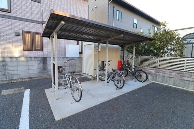 プレシャス　Ａのその他|駐輪場