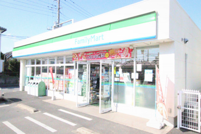 ファミリーマート 市原姉ヶ崎駅入口店まで500ｍ
