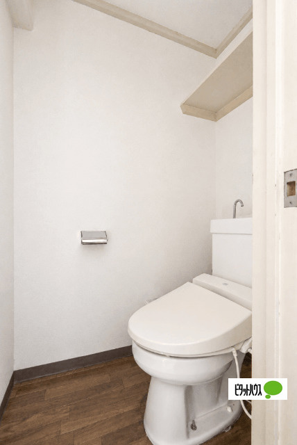 ＫＧ　Apartmentsのトイレ