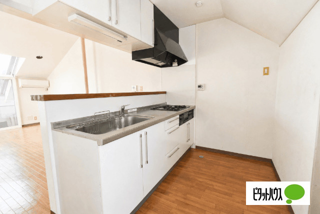 ＫＧ　Apartmentsのキッチン