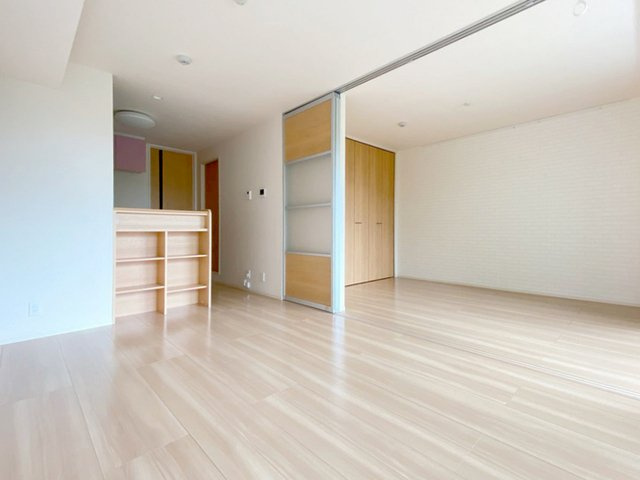 クラリーチェの内装|リビング