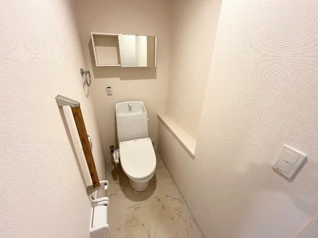 向日葵のトイレ|シャワー付トイレ