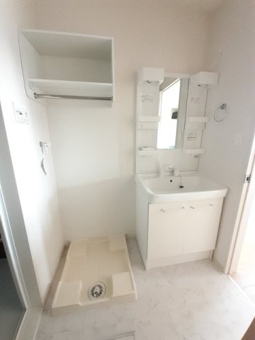 ラ　ヴィ　ベール弐番館の洗面所