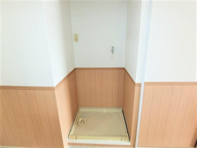 第２ラフィーネの内装|洗濯機置場