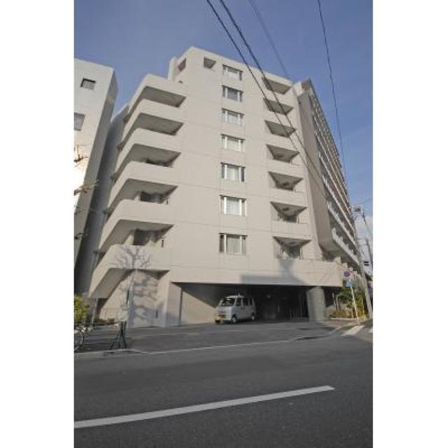 パークキューブ四谷三丁目の外観