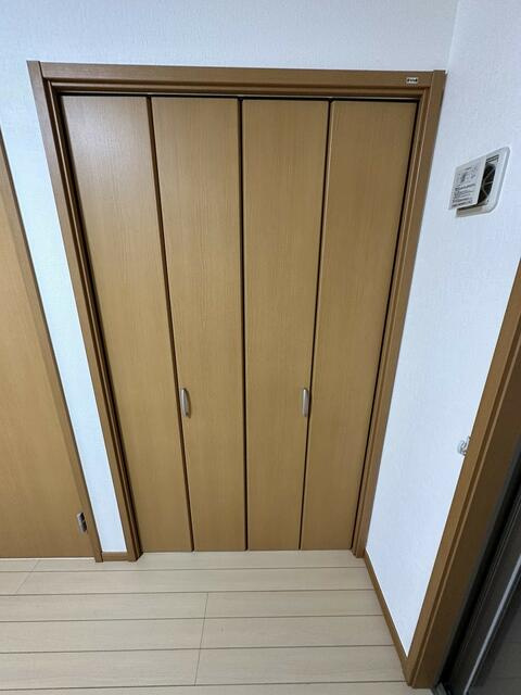 横浜市神奈川区三ツ沢東町のアパートの収納