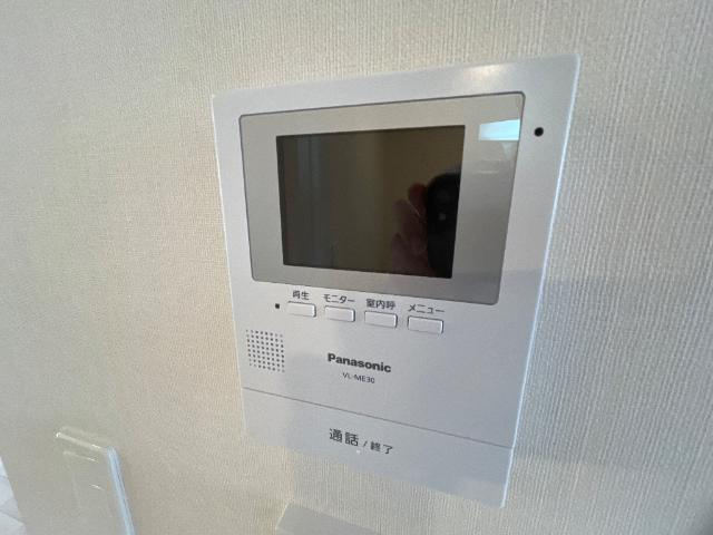 アメリアⅡの内装|カメラ付インターホン