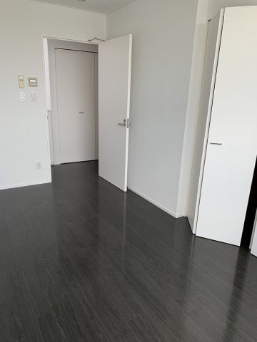 TOKIMEKIビルの居間・リビング