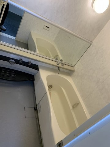 TOKIMEKIビルの浴室