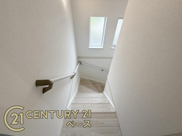 ファーストタウン五条畑 ２号棟 ／新築一戸建の内装|■こちらは2階階段部分です！