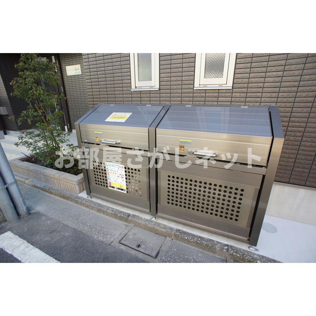ドヌール長崎【おとり物件なし】のその他共用部分|敷地内にはご入居者様専用のゴミストッカーを設置済みです。
