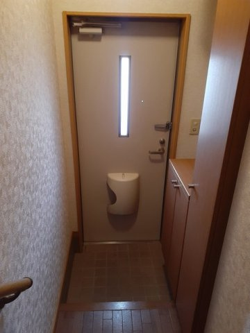 アルペンローゼの玄関