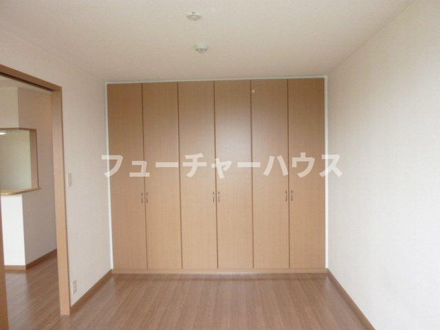 ソレイユ　シャトーのその他|洋室クローゼット